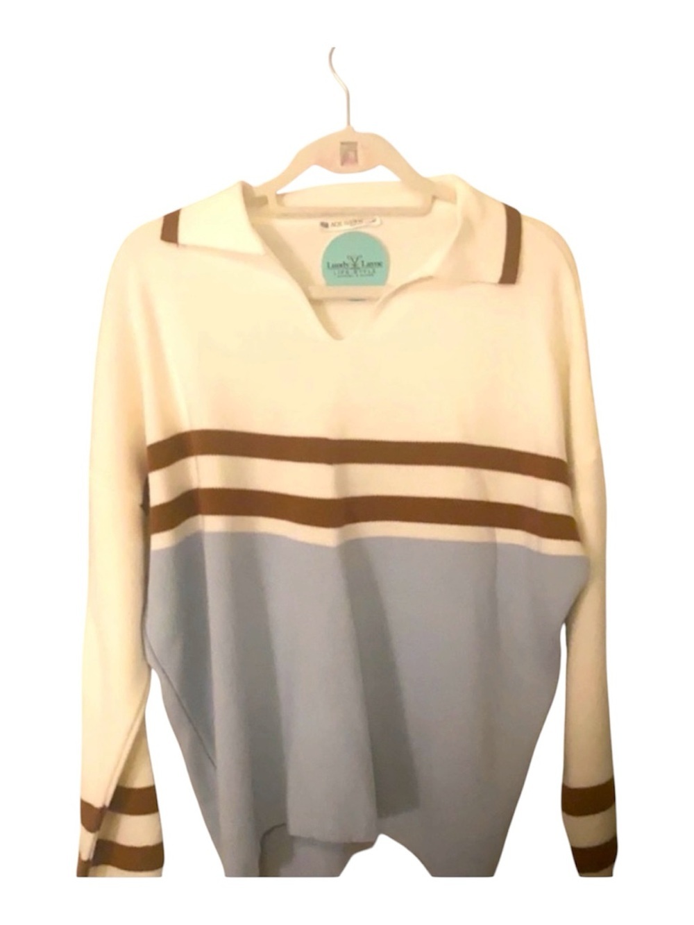 Lundy Lane L sweater new with tags.